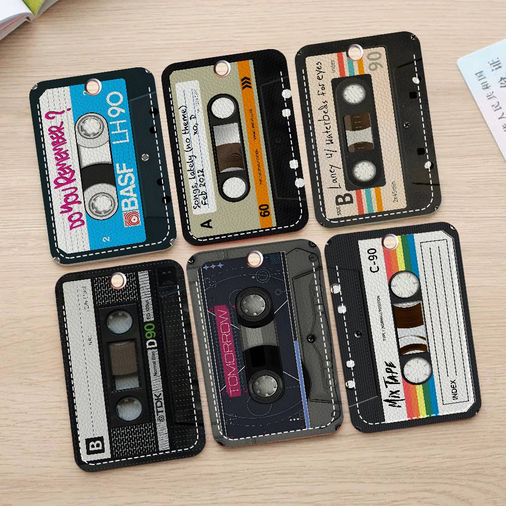 Musical Instrument Cajon - Cassette Retro cinta musical tarjeta bancaria,