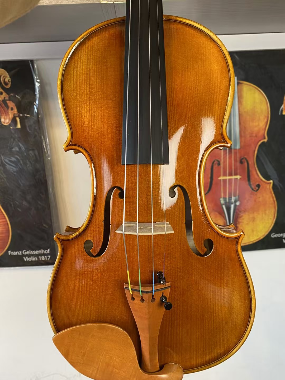 Violín Stradivarius 4/4 hecho  - L Musical Instrument reseña y precio